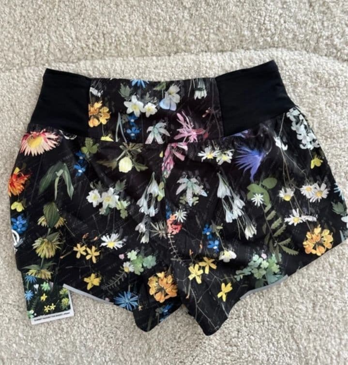 THE NORTH FACE SUMMIT P 花柄ショートパンツ