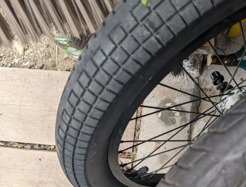 BMX F- 2.30 タイヤ＆ホイール