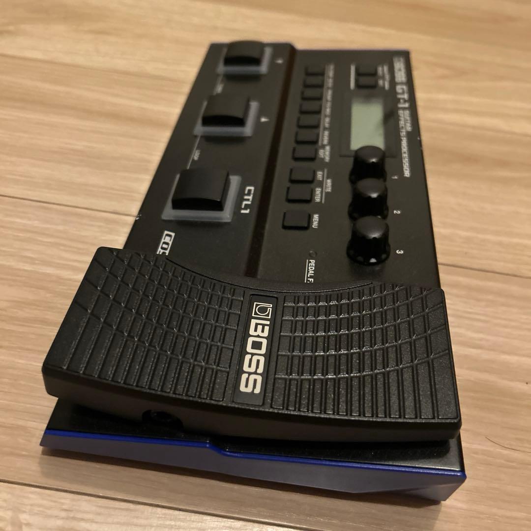 お値下げ！BOSS GT-1 エフェクター 動作確認済み 純正アダプター付き