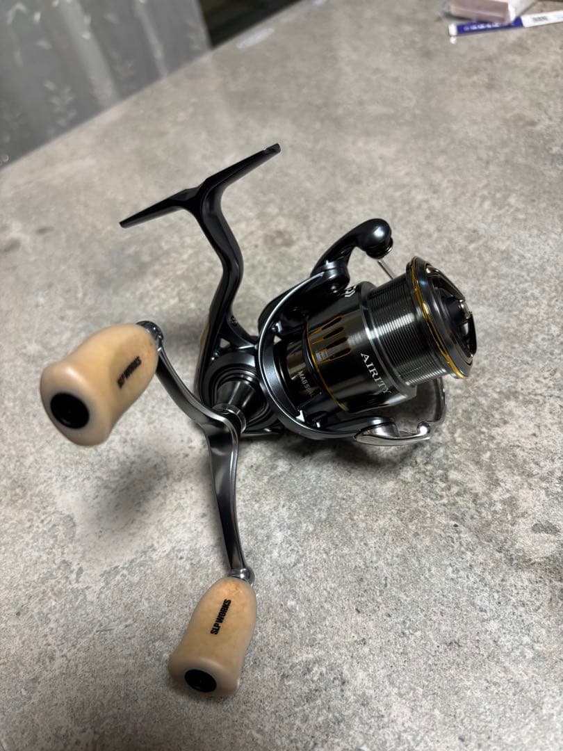 [1/16で一旦取下げ/限定値引]【極美品】23エアリティLT2500S-DH
