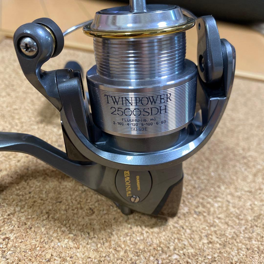 シマノ　ツインパワー　TWIN POWER 2500SDH