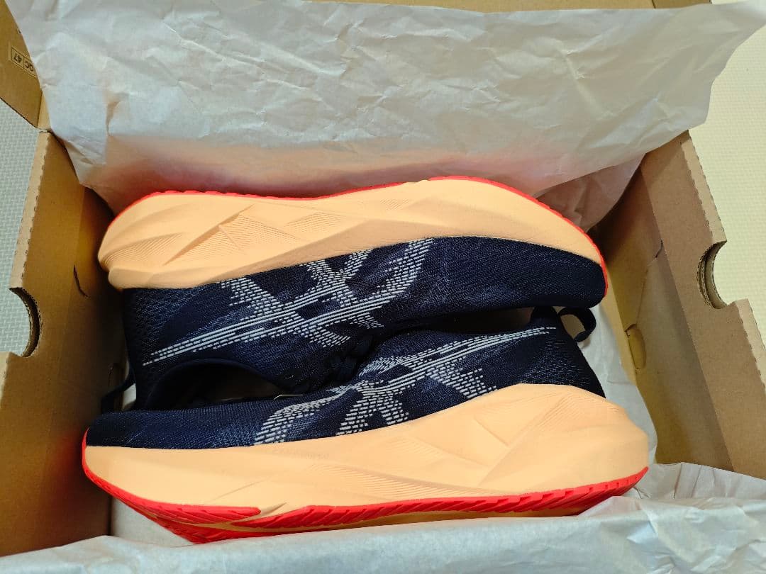ASICS NOVABLAST 5 ワイド 28.0 新品