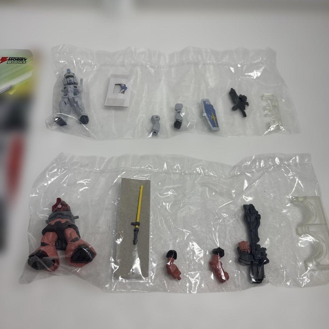 G-3ガンダム・シャア専用リックドム　ガンダムコンバージ　コンプリートブック