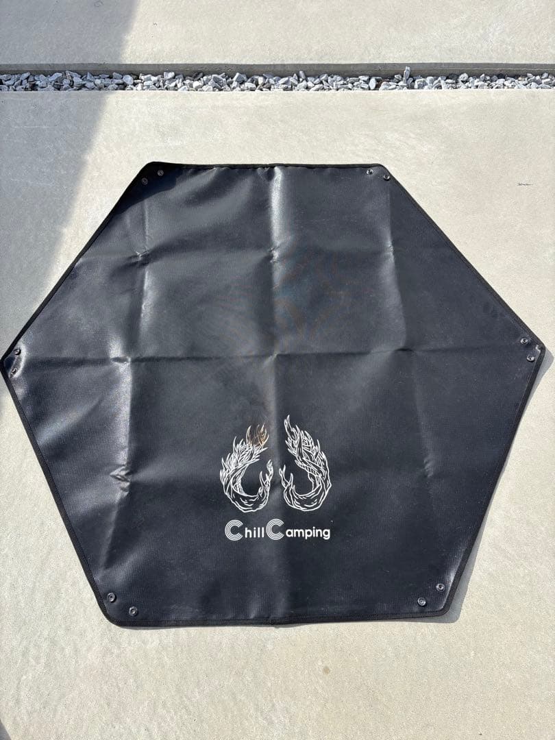 廃盤商品　Chill Camping メッシュ焚き火台　収納袋付　焚き火シート付