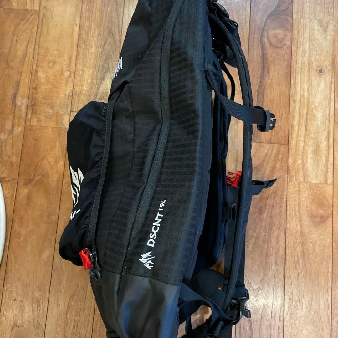 JONES DSCNT 19L ブラック バッグ