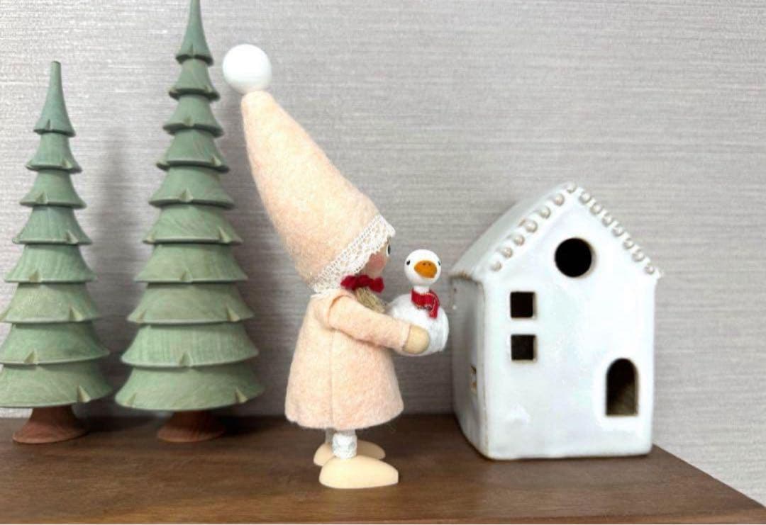 ノルディカニッセ 高島屋限定 アヒルと一緒の女の子 ピンク