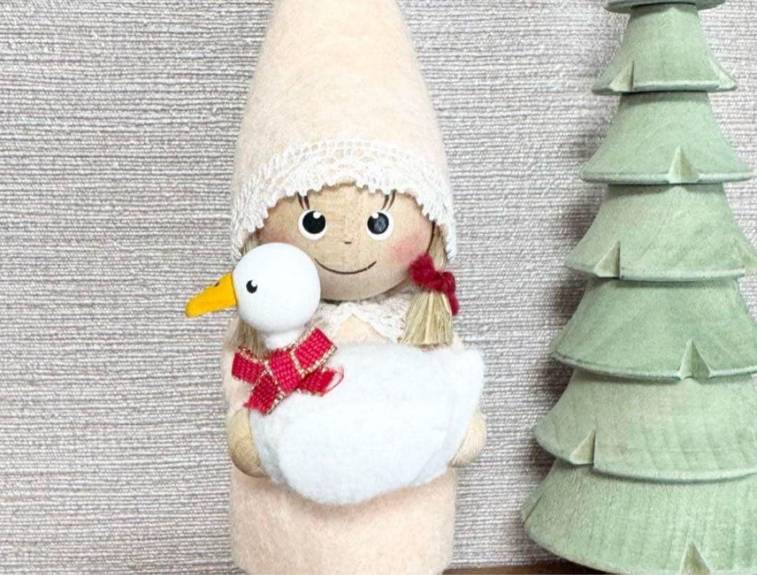 ノルディカニッセ 高島屋限定 アヒルと一緒の女の子 ピンク