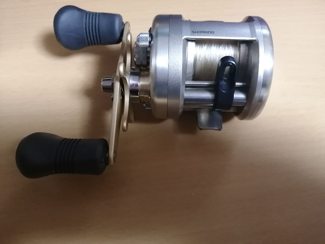 美品 SHIMANO AXIS 100 VERSION 2 アクシスver2