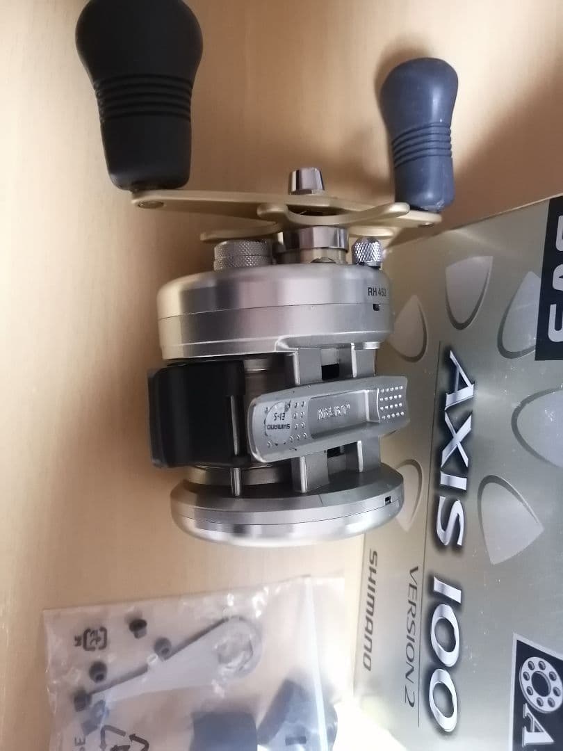 美品 SHIMANO AXIS 100 VERSION 2 アクシスver2