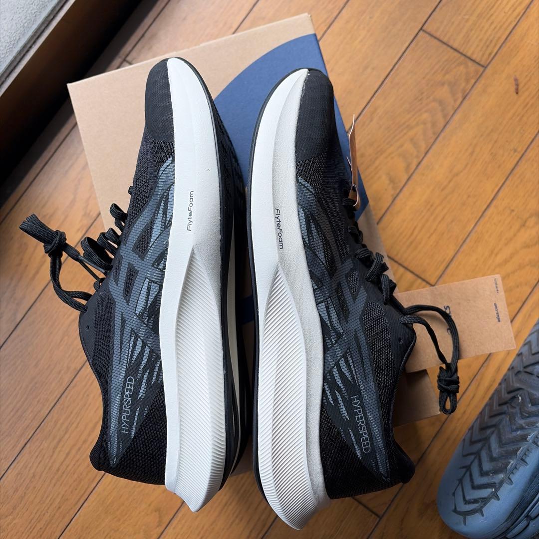新品未使用品　アシックス　ハイパーSPEED 4 　サイズ26.5センチワイド
