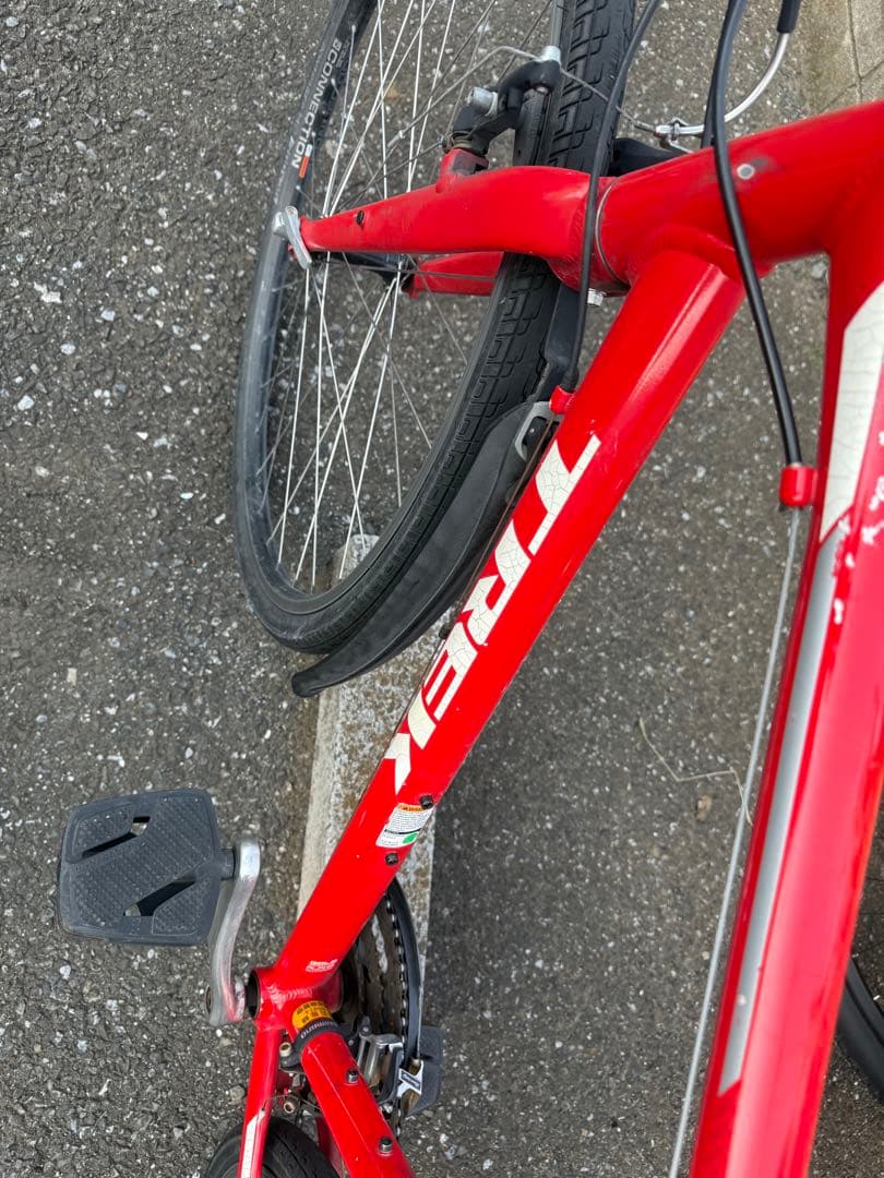 TREKクロスバイク FX2 SHIMANO 24速　送料別で配送可