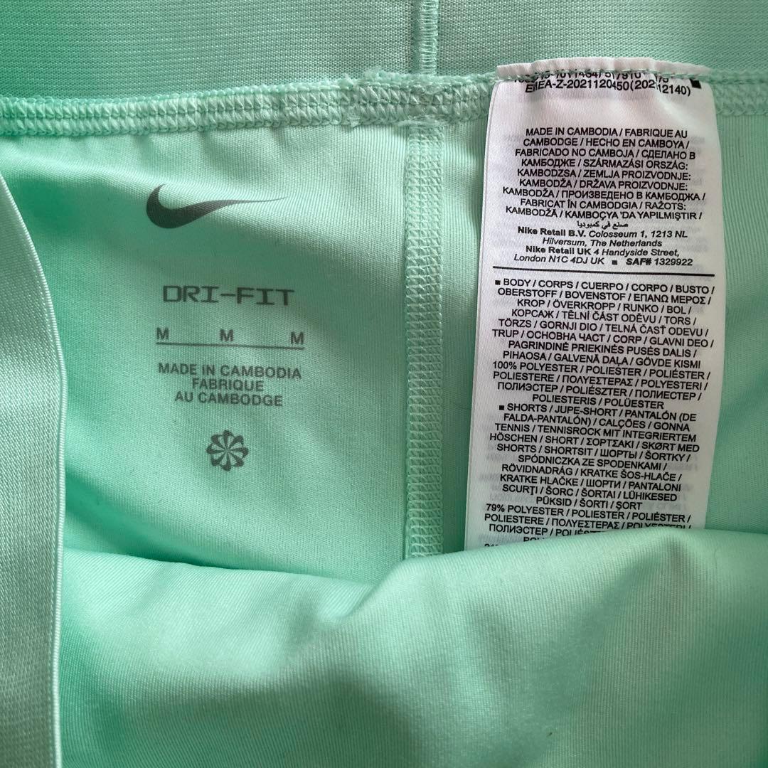 みか　Nike DRI-FIT プリーツスカート Mサイズ ミント
