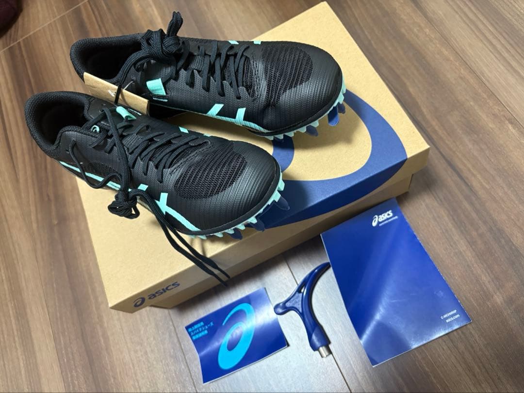 新品　アシックス（ASICS）陸上スパイク シューズ　HEATFLAT 12