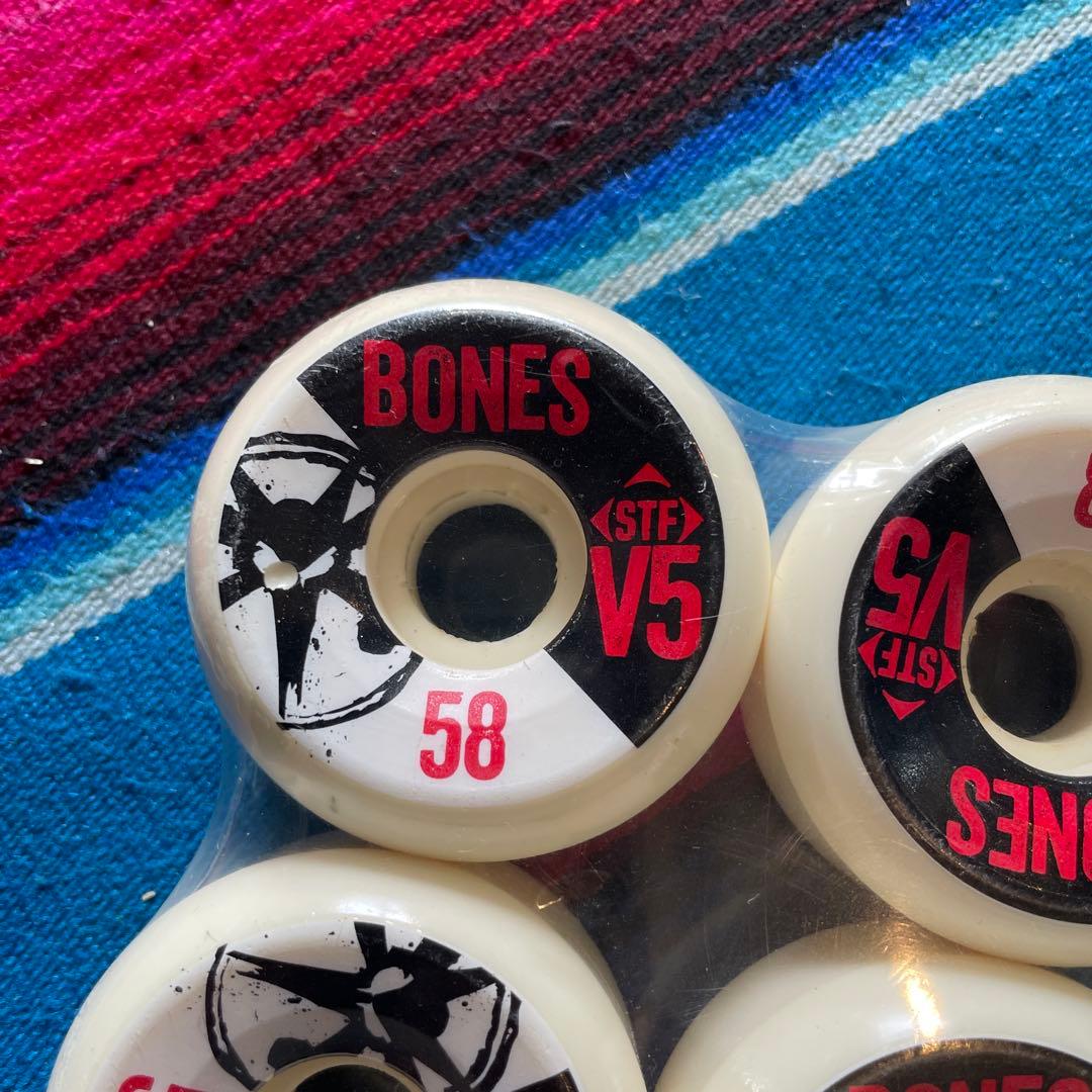 BONES STF V5 スケートボードホイール 58mm 4個セット