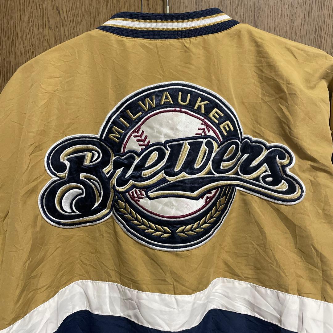 MLB 古着　Milwaukee Brewers プルオーバージャケット