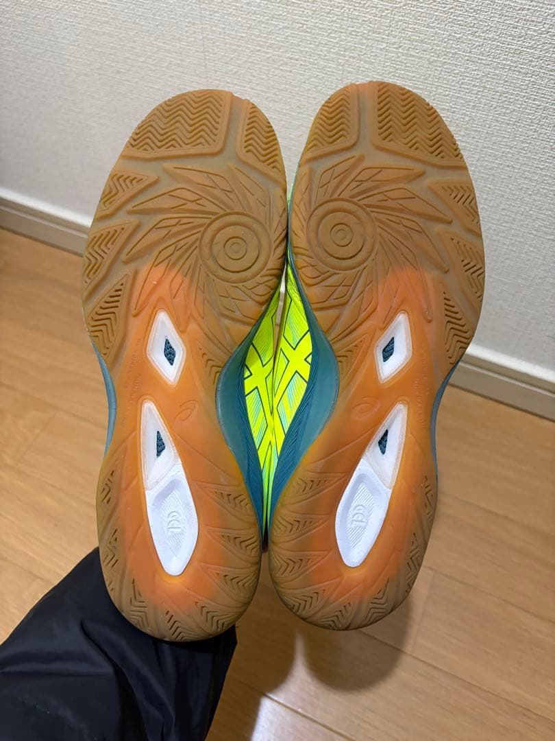 デスタッキ　インドア　26cm 蛍光イエロー