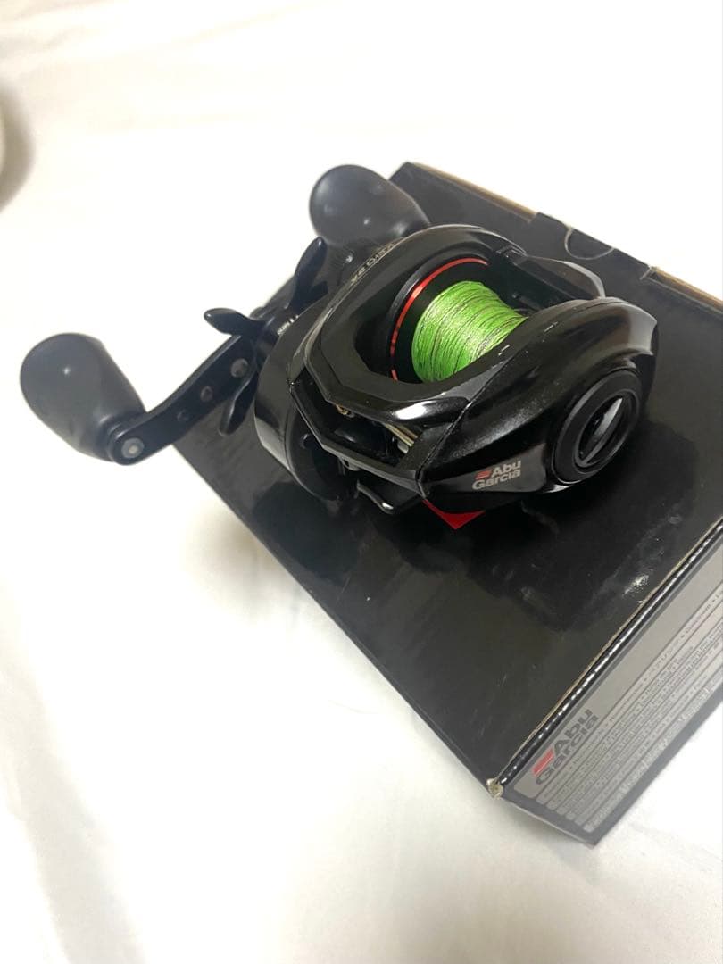 アブガルシア　ベイト　リール　REVO SX