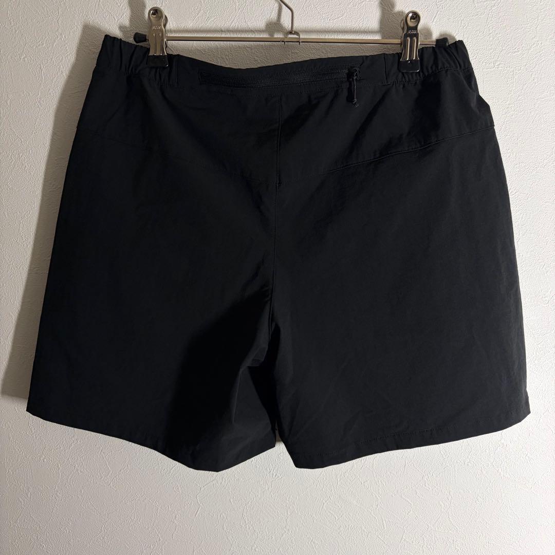 【美品】ノースフェイス フライウェイトレーシングショーツ 黒M ランニング 陸上