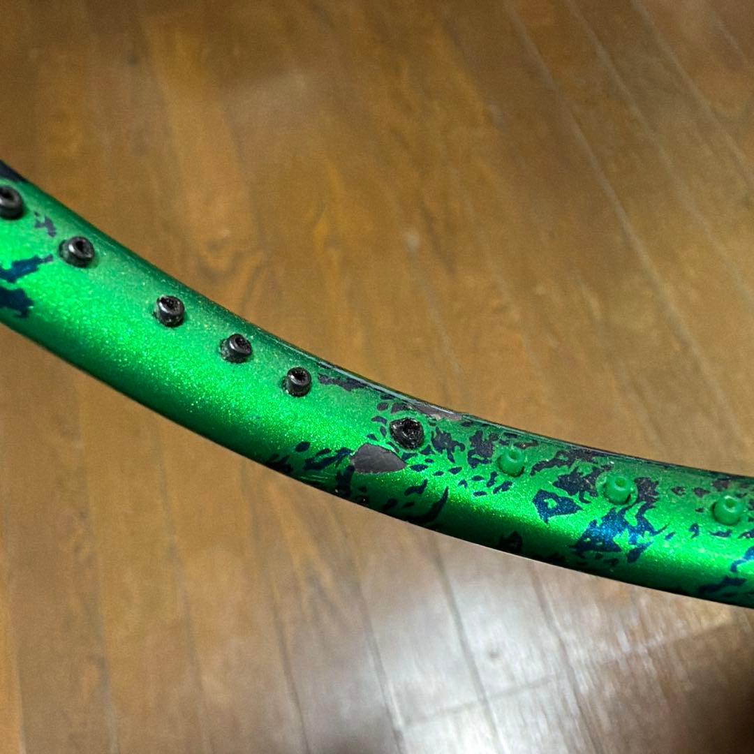 バドミントンラケットアストロクス99プロ