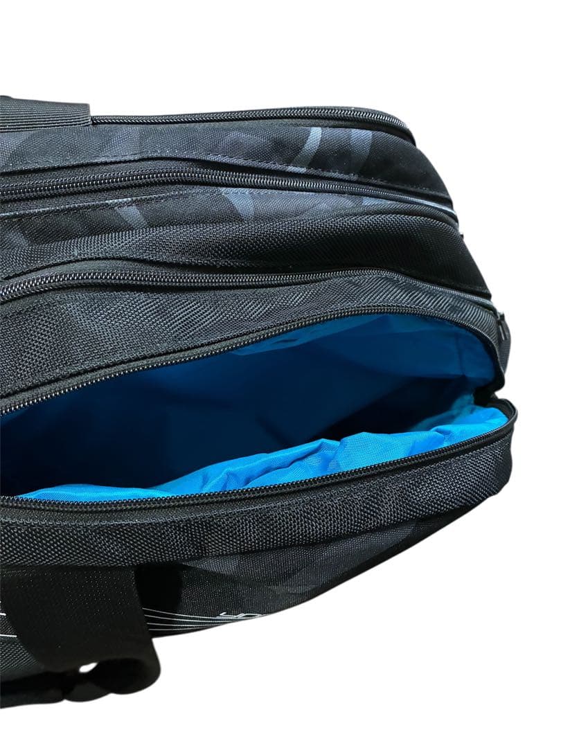 極美品 YONEX トーナメントバッグ ラケットバッグ 2024年モデル（廃盤）