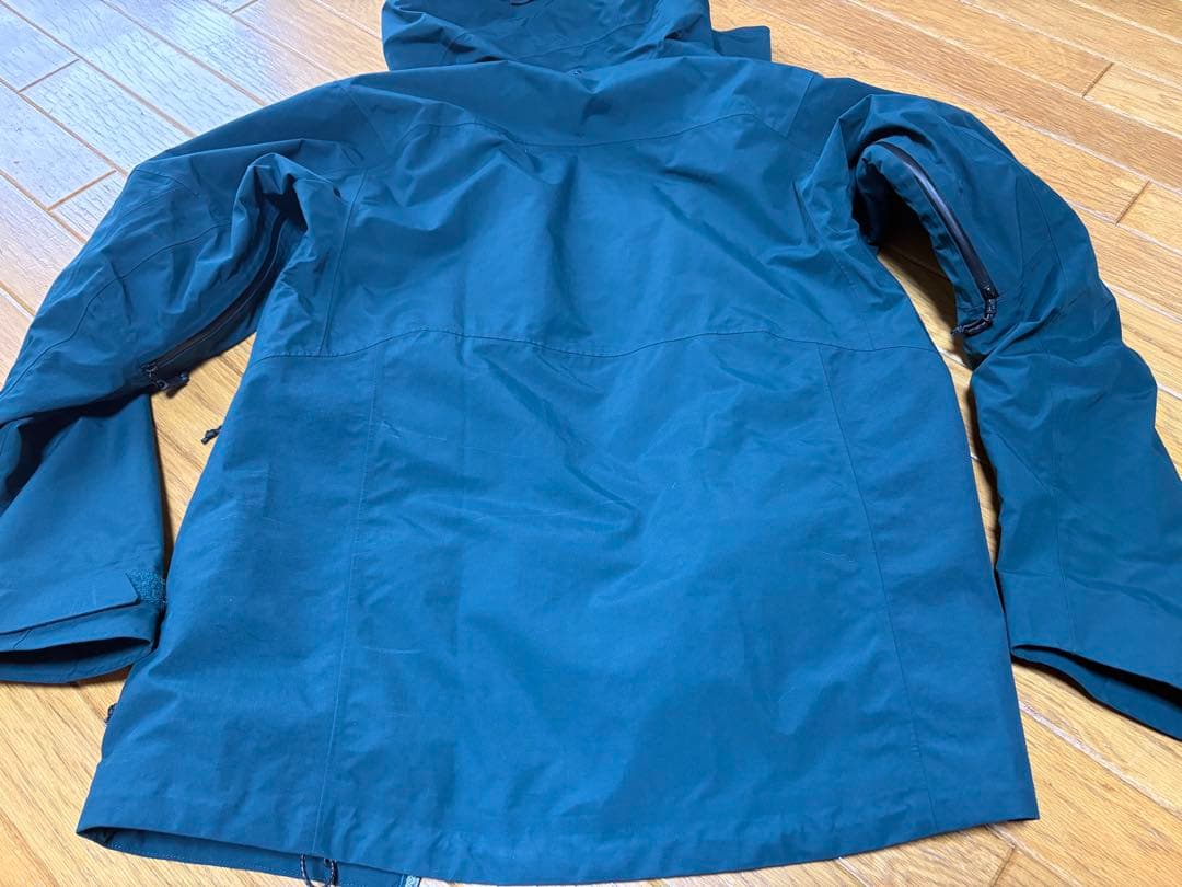 Burton [ak] GORE-TEX フード付きジャケット XXS