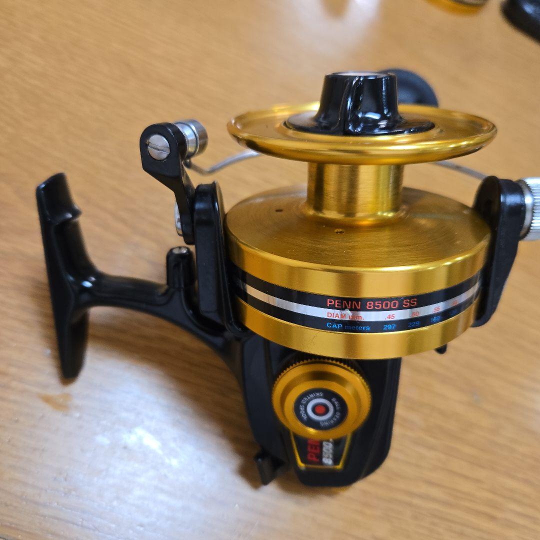 値下【希少・美品】PENN 8500SS スピンフィッシャー（スペアスプール付)