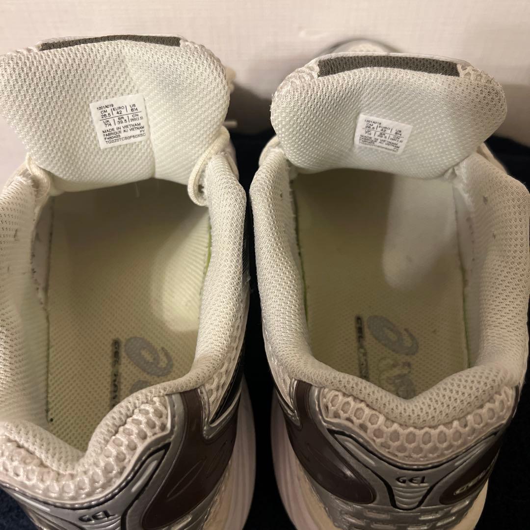ウォーキング・ランニングウェア ASICS GEL-KAYANO14 26.5cm Cream/Black