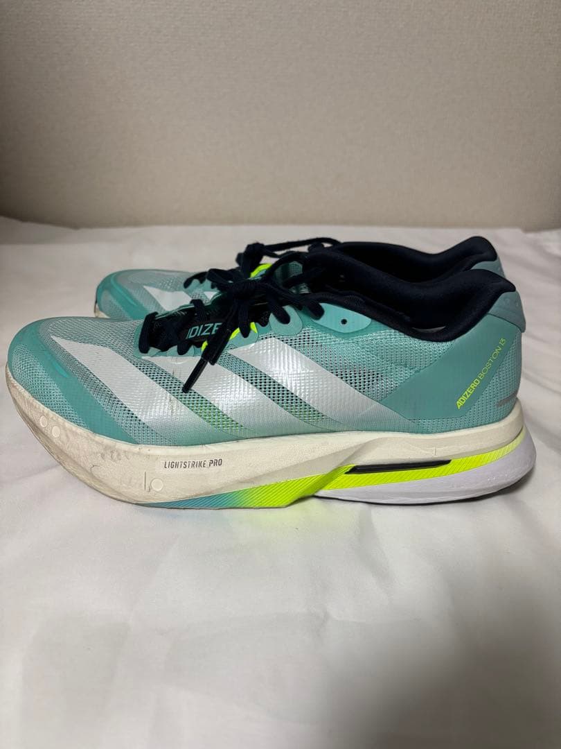 ADIZERO ボストン13 27センチ