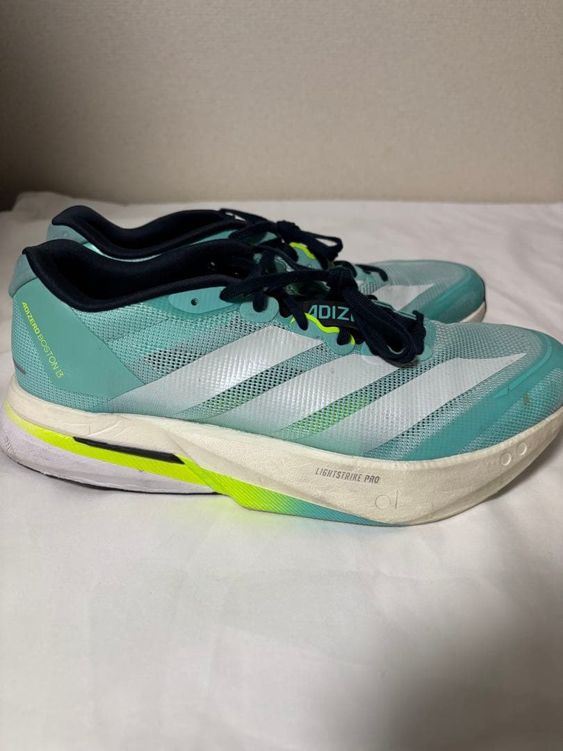 ADIZERO ボストン13 27センチ