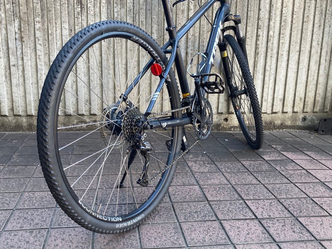 トレック TREK DUAL SPORTS 8.4DS 油圧ディスク 前3×後9