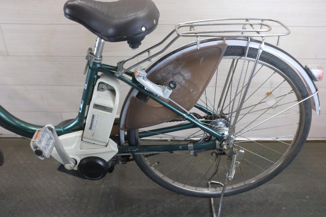 電動自転車BS アシスタ　26インチ　3段　8.1Ah（4点灯）充電器あり