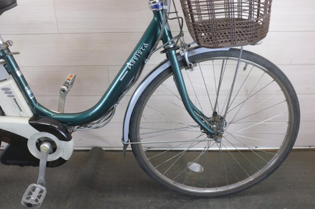 電動自転車BS アシスタ　26インチ　3段　8.1Ah（4点灯）充電器あり