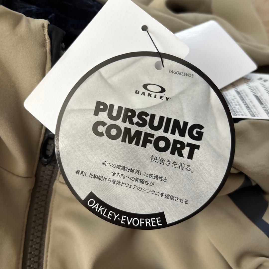 新品　オークリー　メンズ　トレーニングジャケット　ストレッチ　フード　L