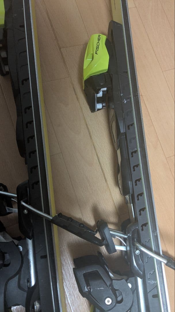 ジュニアFISCHER RC4 W.C. SL ID PLATE 150cm