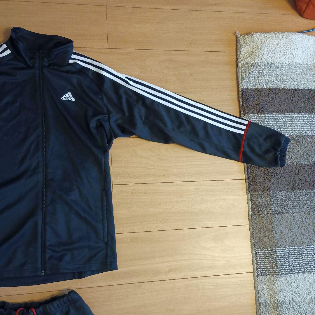 adidas ブラック ジャージセット：上O、下L