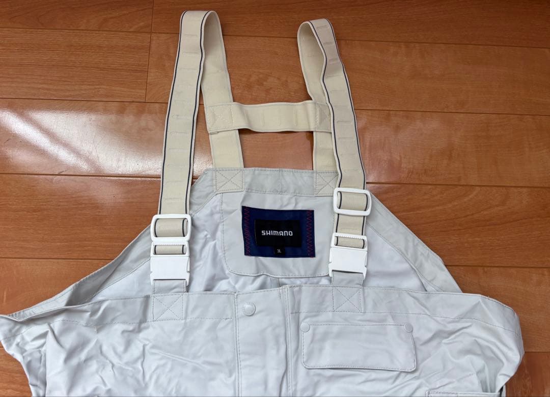 未使用 シマノ RA032D サロペットパンツ3 L、船用 、尻パット付き‼️