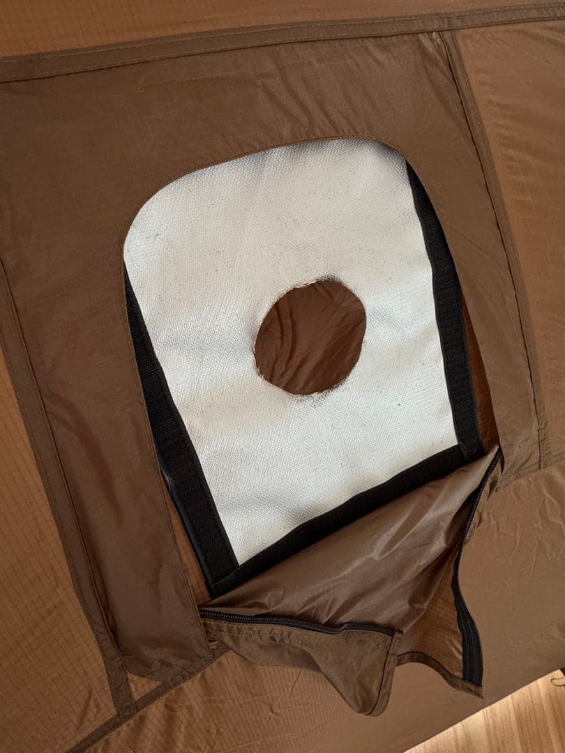 OneTigrisドームテント ソロ メッシュインナー付き 煙突穴付き