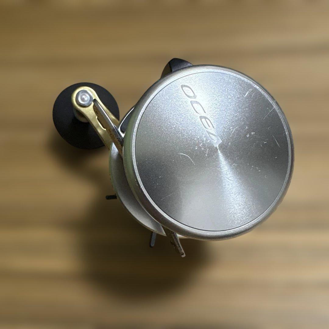 リール SHIMANO OCEA CALCUTTA 201PG