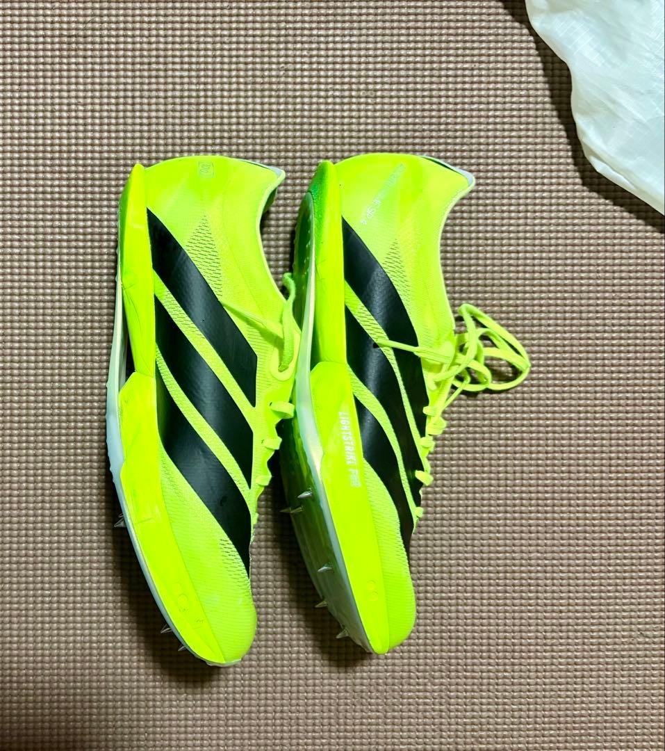 「美品」adidas スパイクシューズ 蛍光イエロー26cm