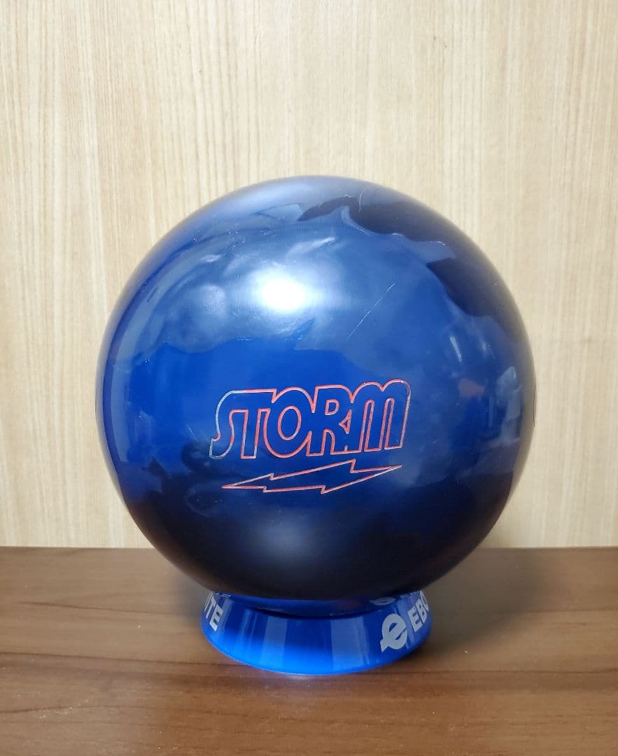 アイオンプロ　 ボウリングボール　１５P