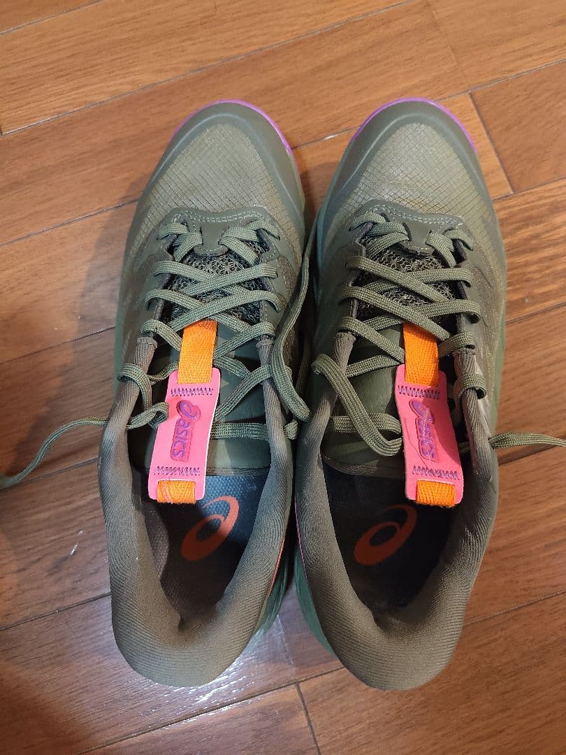ASICS バスケットボールシューズ オリーブグリーン