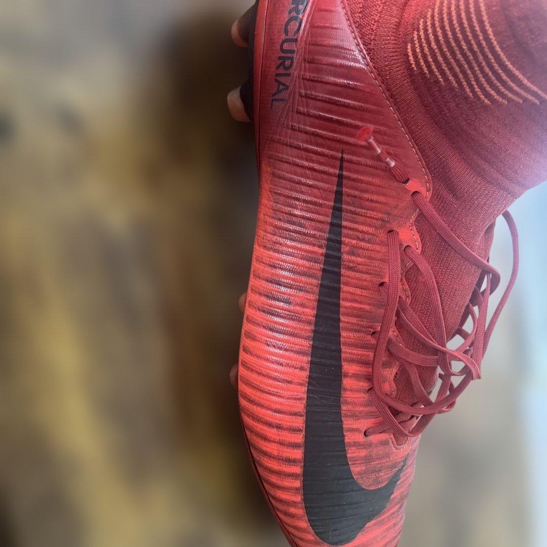 Nike Mercurial レッド サッカーシューズ27.5cm