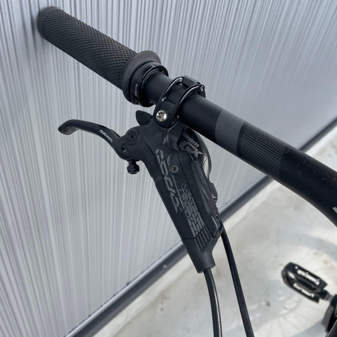 Commencal Supreme DH 29 マウンテンバイク　 ダウンヒル