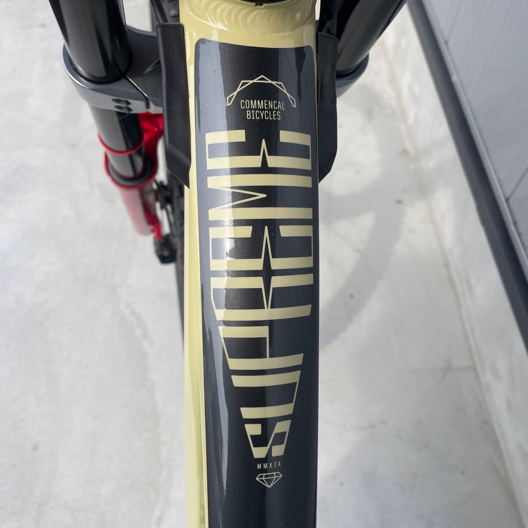Commencal Supreme DH 29 マウンテンバイク　 ダウンヒル