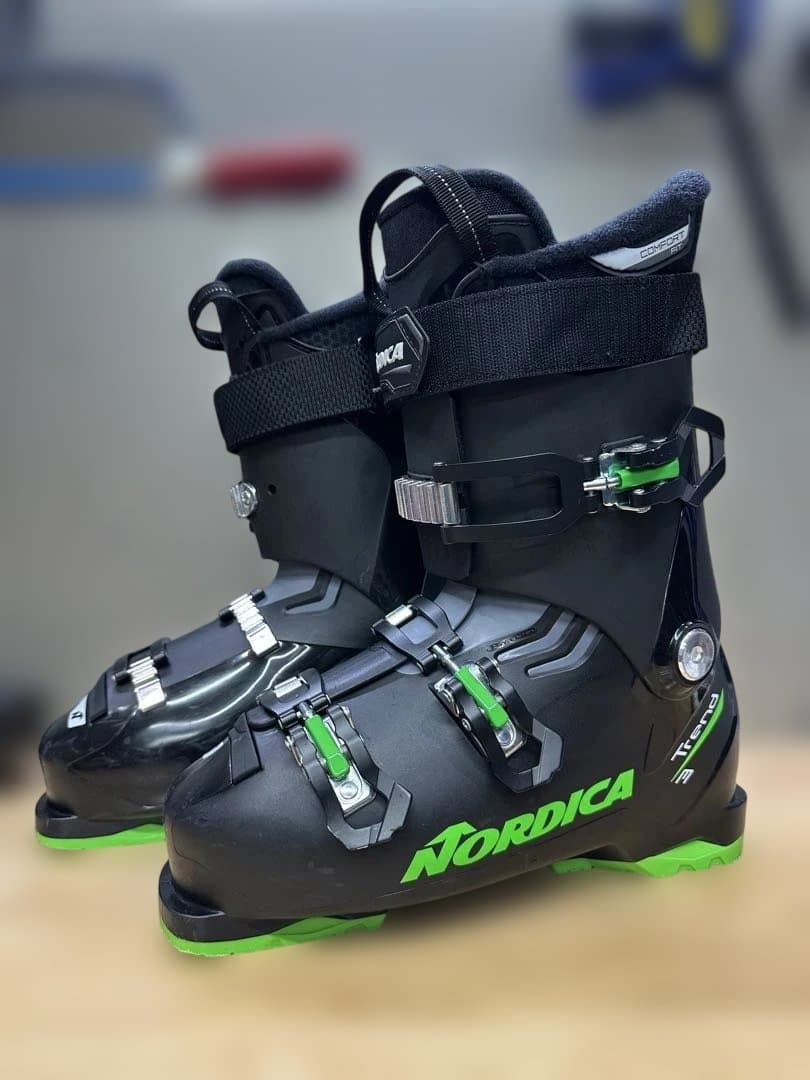 NORDICA 【美品】ノルディカ T3 26-26.5cm スキー ブーツ