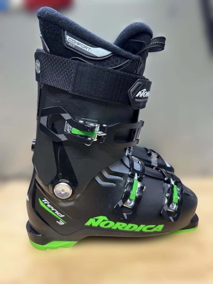 NORDICA 【美品】ノルディカ T3 26-26.5cm スキー ブーツ