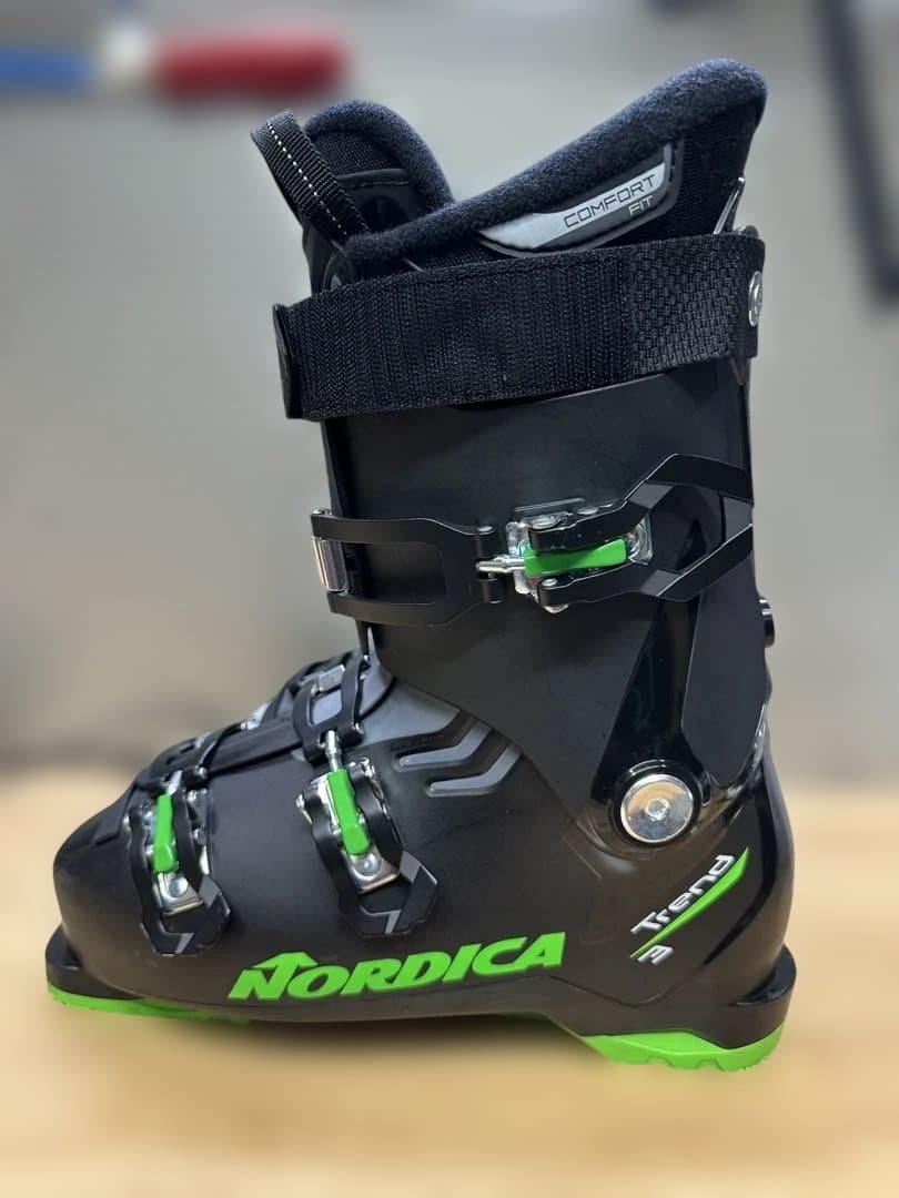 NORDICA 【美品】ノルディカ T3 26-26.5cm スキー ブーツ