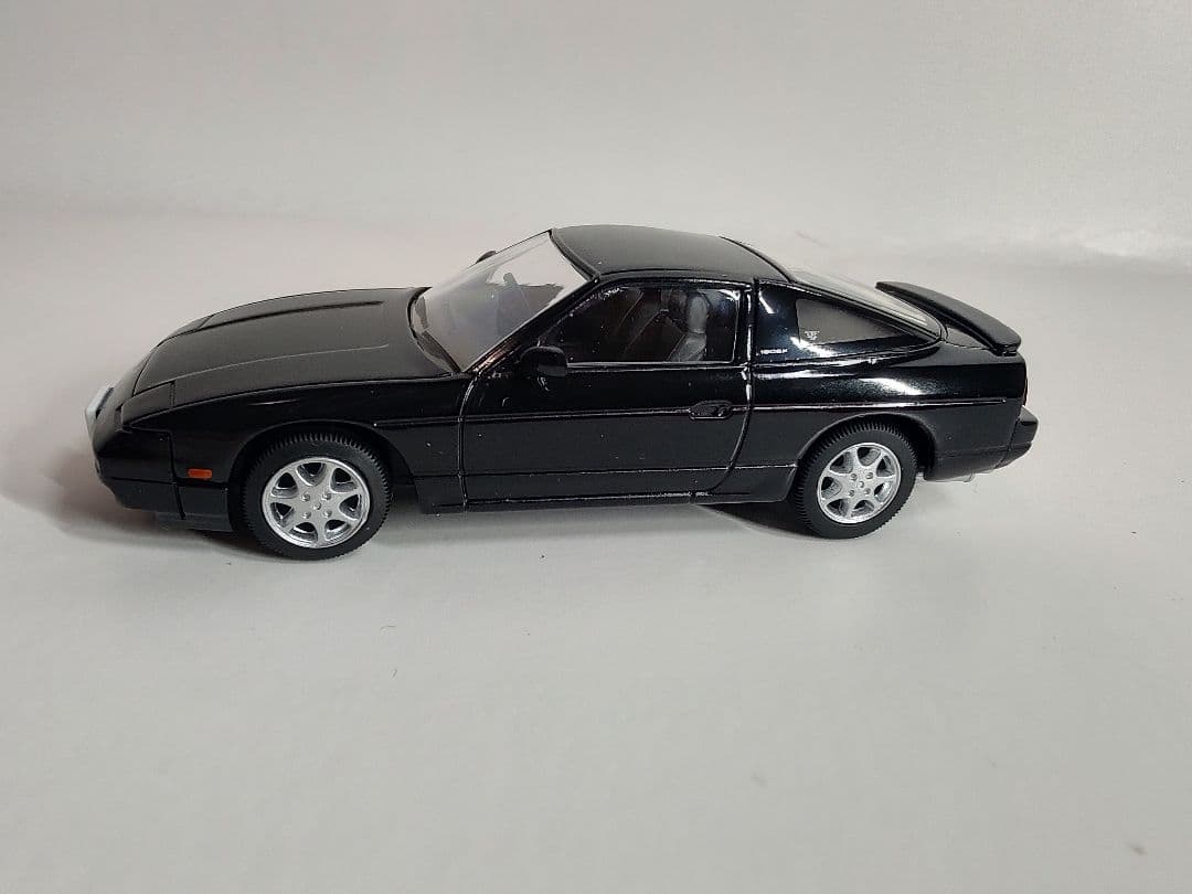 トミカリミテッドヴィンテージネオ 日産 180SX TYPE-II 2台セット