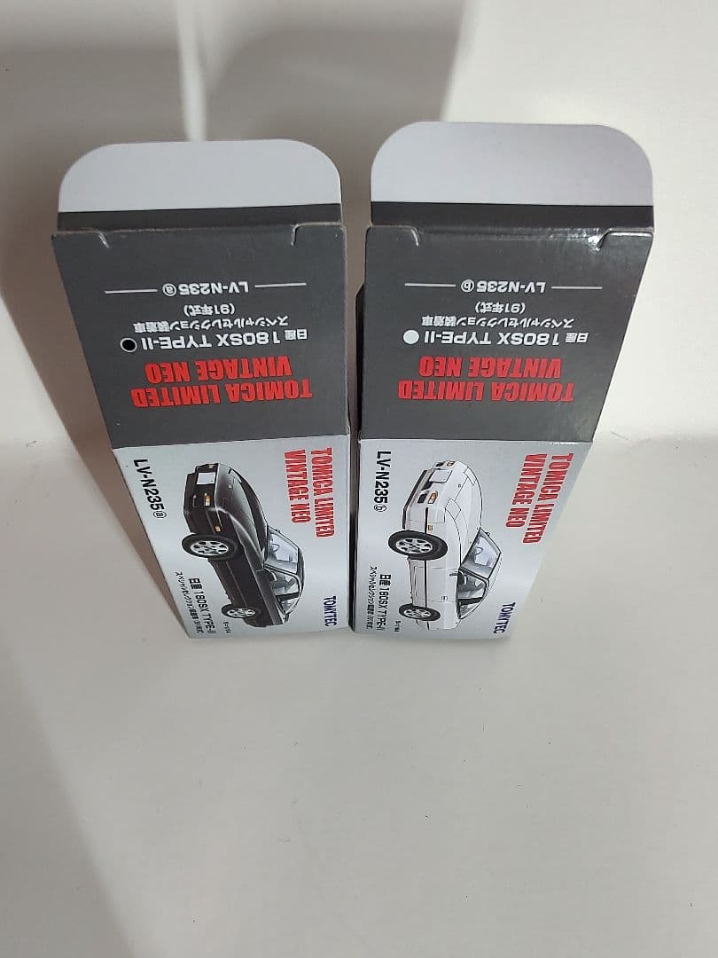 トミカリミテッドヴィンテージネオ 日産 180SX TYPE-II 2台セット