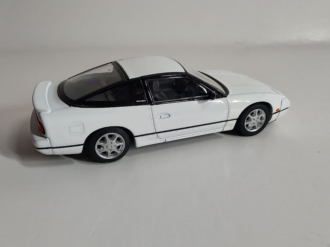 トミカリミテッドヴィンテージネオ 日産 180SX TYPE-II 2台セット